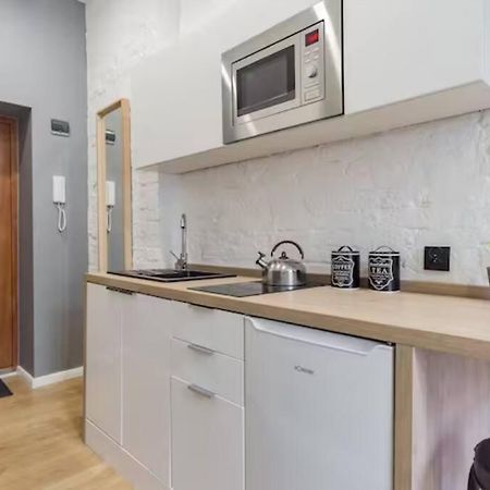 Kawalerka W Srodmiesciu 23 Apartment Lodz  Luaran gambar